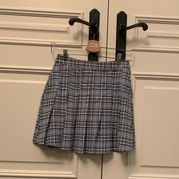 Hollister Blue Plaid Skirt - Picture 2 of 3